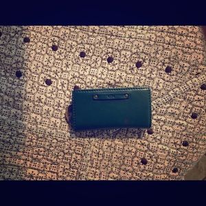 🔑 UGG key holder * Super Handy*